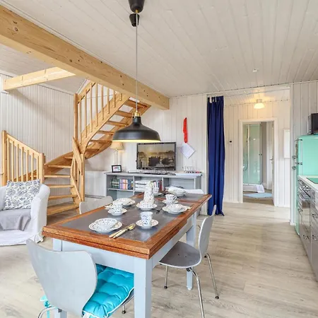 Cozy In With Wifi Holiday home